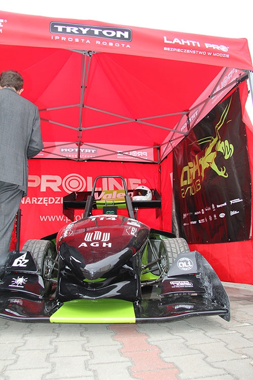 AGH Racing z narzędziami Proline