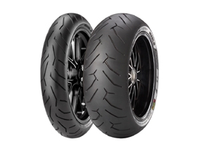 Pirelli DIABLO ROSSO II dla Ducati DIAVEL