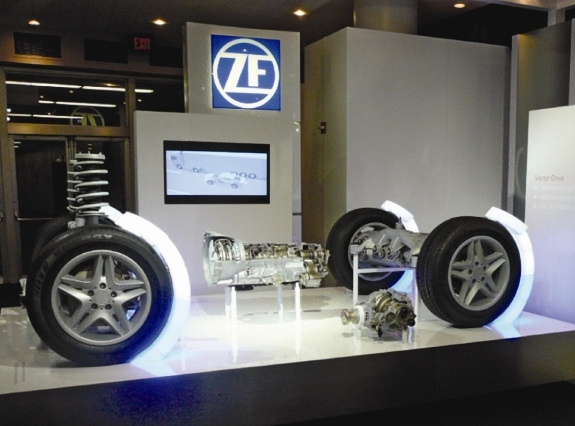 „Większa wiedza. Większy sukces” – ZF Services na Automechanice