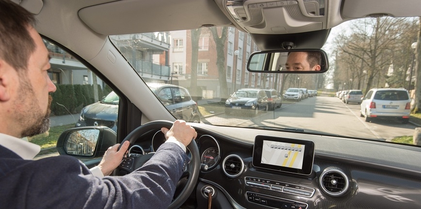Bosch i Daimler upraszczają poszukiwanie miejsc parkingowych