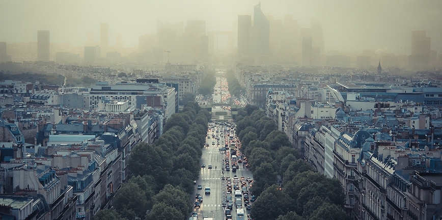 Polska vs smog – czy zanieczyszczenie powietrza wpływa na sytuację na drogach?