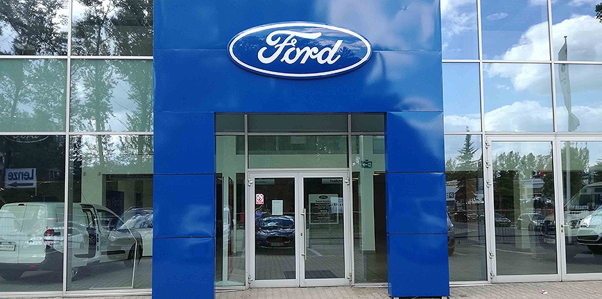 Dostawcze Fordy w Katowicach w jednym miejscu