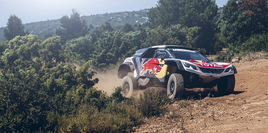 Team Peugeot TOTAL zmienia samochód