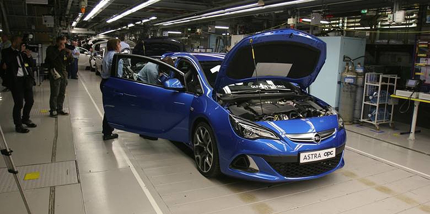 Opel Gliwice: sytuacja jest trudna, związkowcy znów piszą do premiera