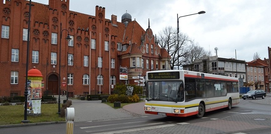 Polska z niemal najstarszą flotą aut użytkowych w Europie