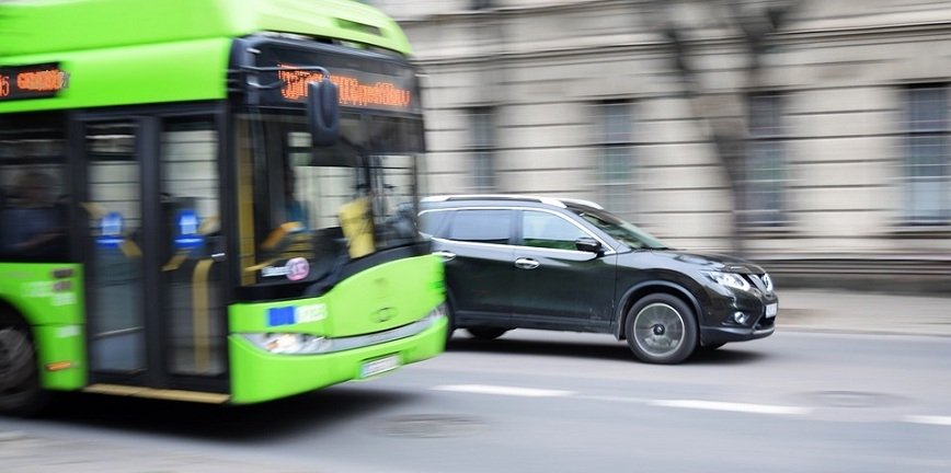 Rynek autobusów elektrycznych i autonomicznych będzie się rozwijał