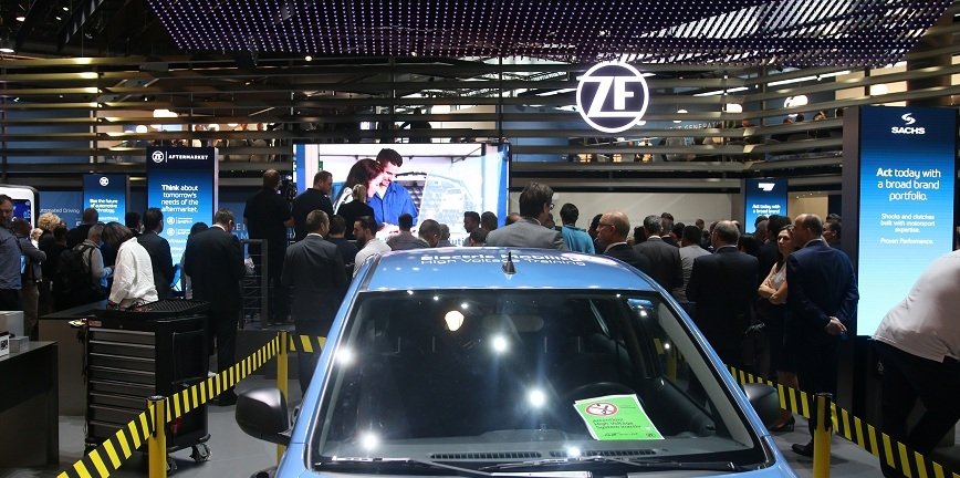 ZF Smart Service: aplikacja jak „cyfrowy śrubokręt”