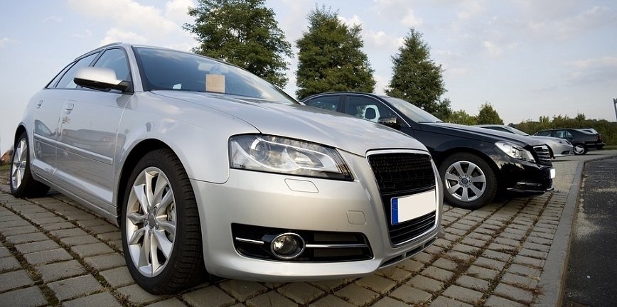 Kto w Polsce sprzedaje i serwisuje nowe auta? Polskie firmy!