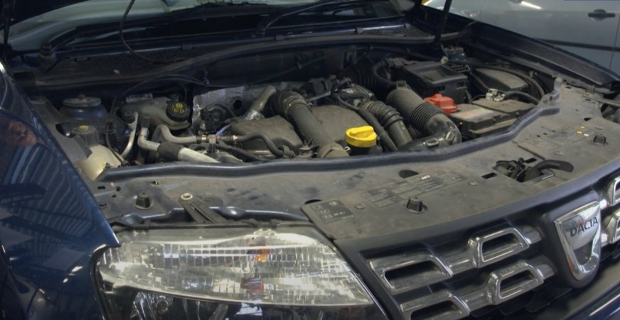 Wymiana filtra paliwa w samochodzie Dacia Duster 1.5 DCi