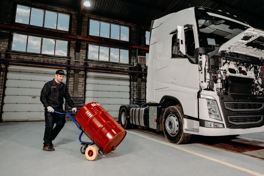 Jaka jest przyszłość olejów silnikowych do pojazdów ciężarowych?