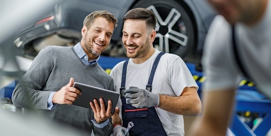 Lokalnie nie znaczy offline. O korzyściach ogłaszania swoich usług online w branży motoryzacyjnej