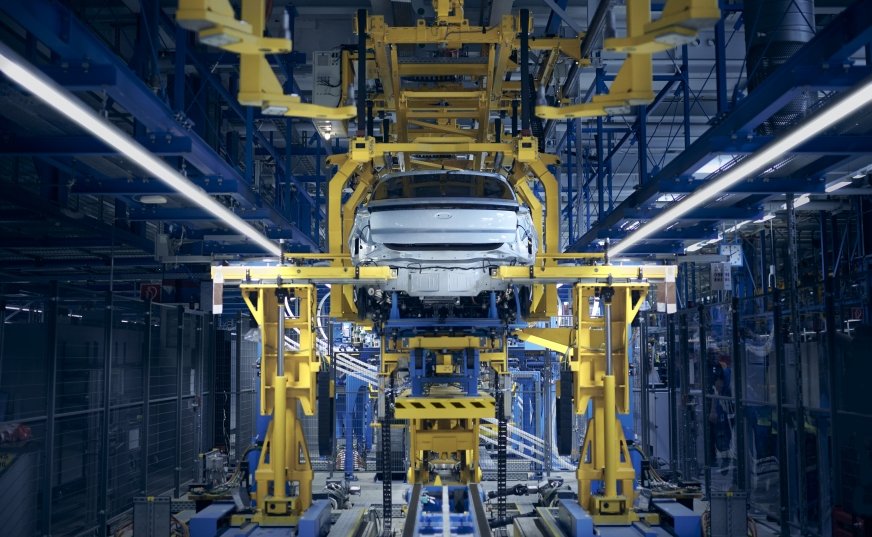 Ford otwiera Centrum Pojazdów Elektrycznych