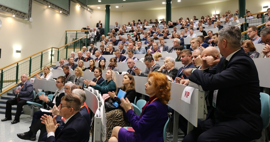 Biegły, poszkodowany, warsztat, ubezpieczyciel. Konferencja o dobrej współpracy