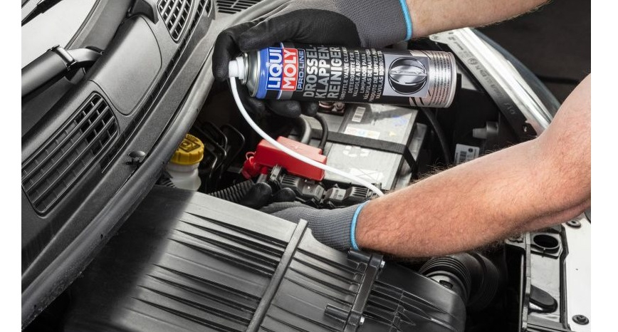 Jak serwisować samochód z silnikiem z bezpośrednim wtryskiem benzyny?