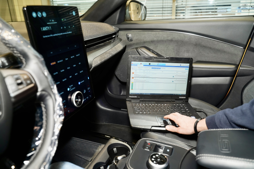 Kontrakt na serwis pogwarancyjny w ASO