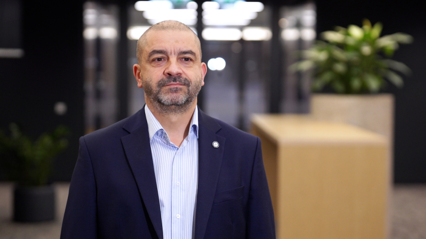 Corsa vs Lamborghini. Historie z ubezpieczeń OC, kwoty bywają zawrotne