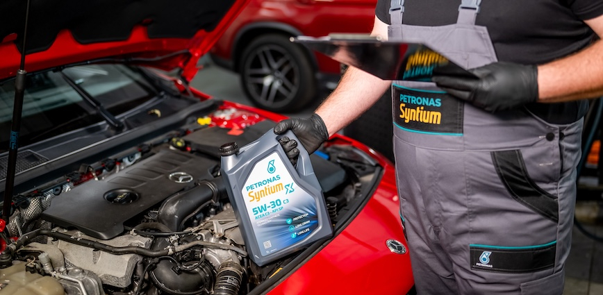 Przywitaj wiosnę z nową gamą PETRONAS Syntium w warsztacie