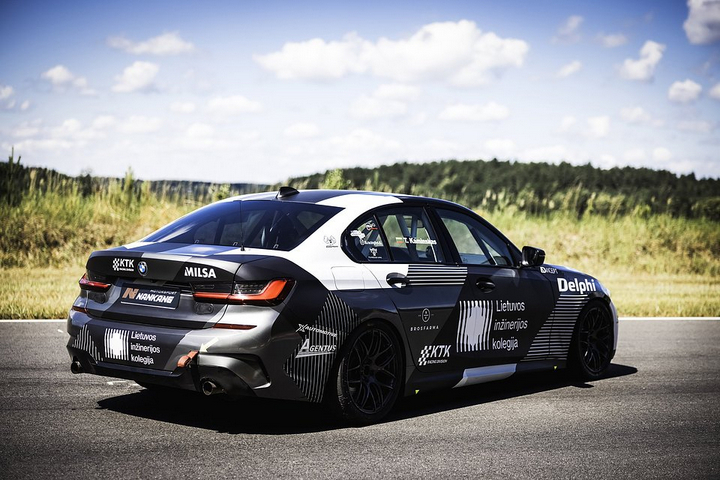 Motorsport jako przestrzeń rozwoju przyszłych inżynierów 