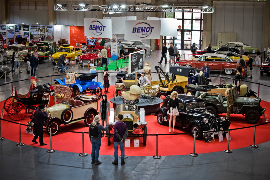Trwają jubileuszowe targi Retro Motor Show